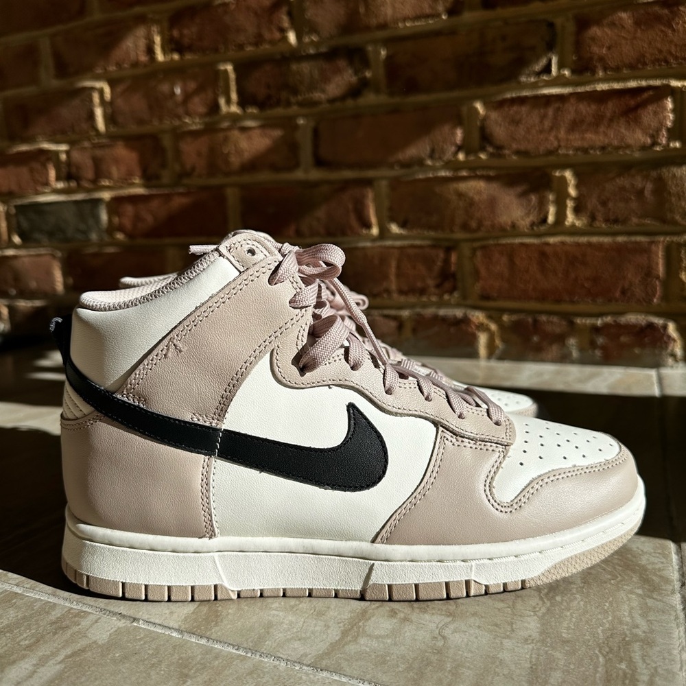 Nike Dunks High Top Women’s Sneaker - Fossil Stone Size 8.5